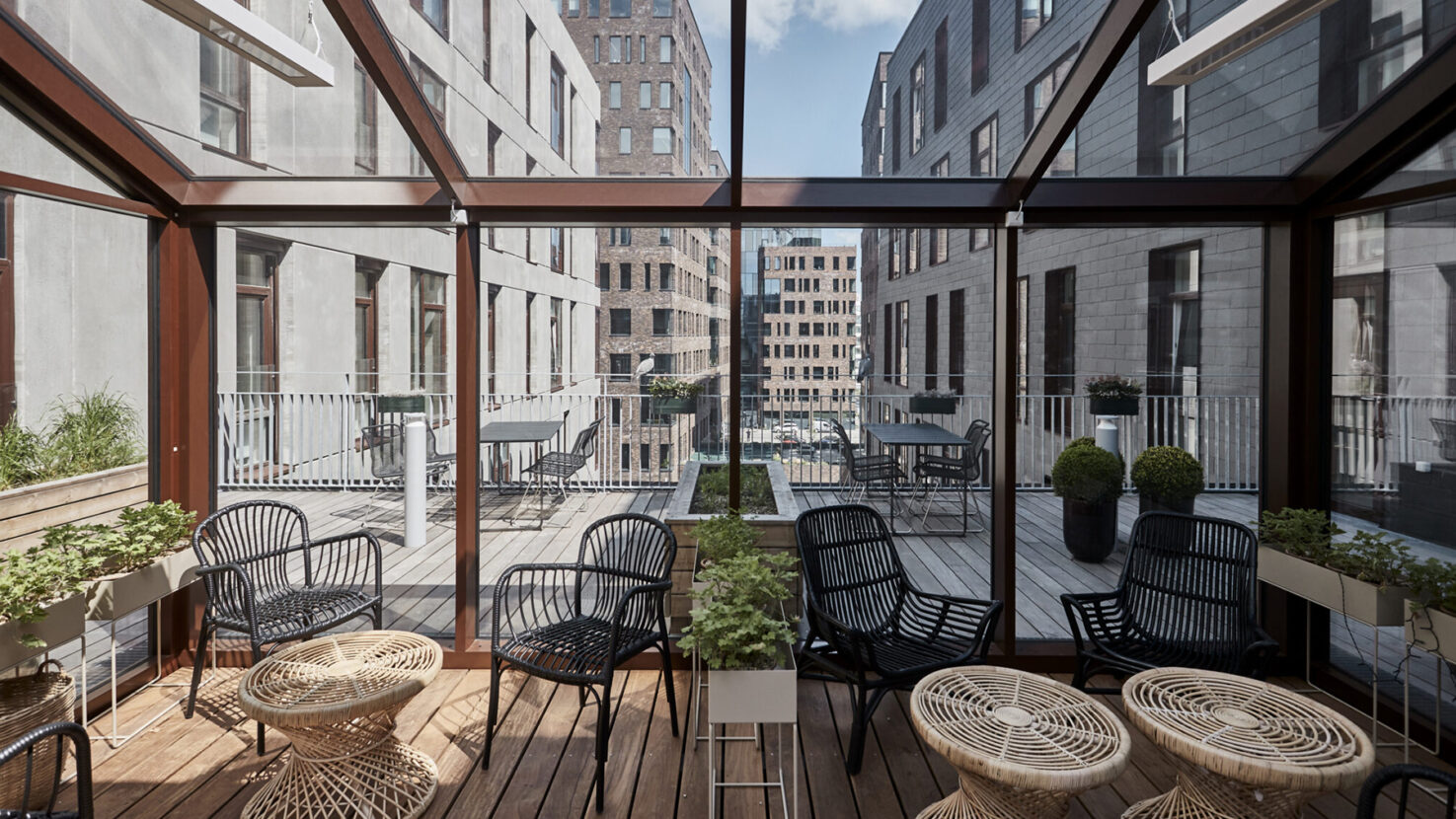 GENERATIONERNES HUS